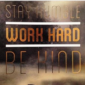 Meet your Posher, Yadira